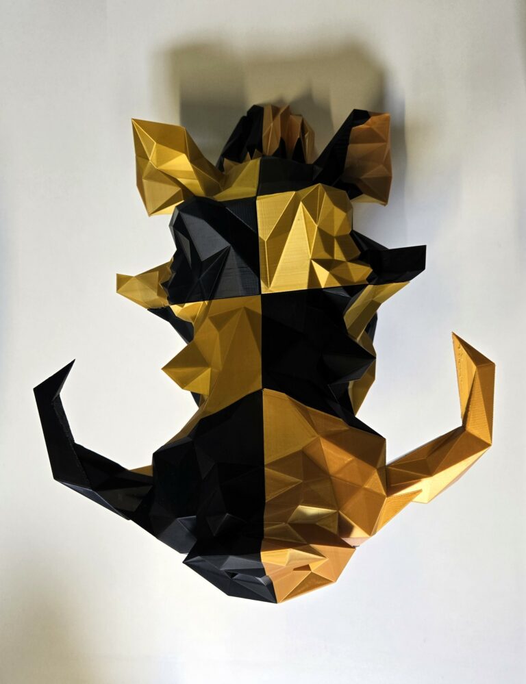Trophée phacochère low poly bicolore impression 3D décoration intérieure — TiPi3D